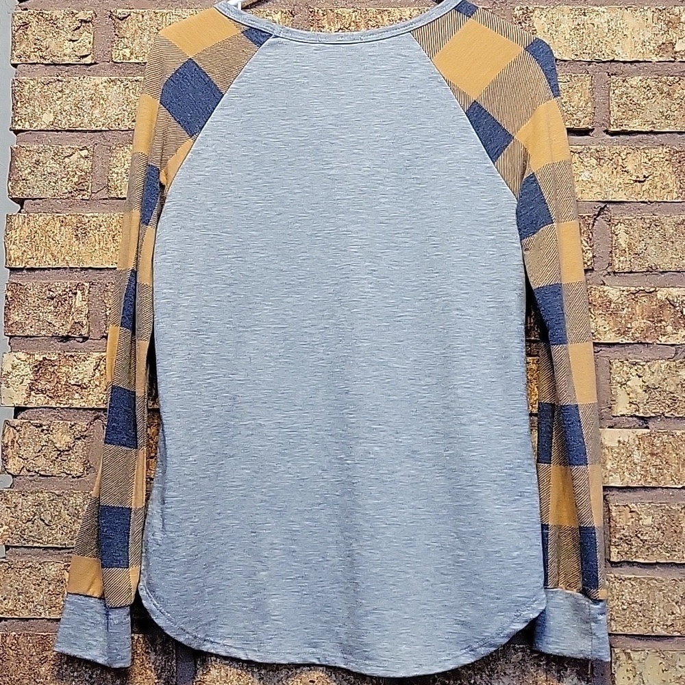 Viamor Plaid Long Sleeve Tee Size Small - Picture 11 of 13